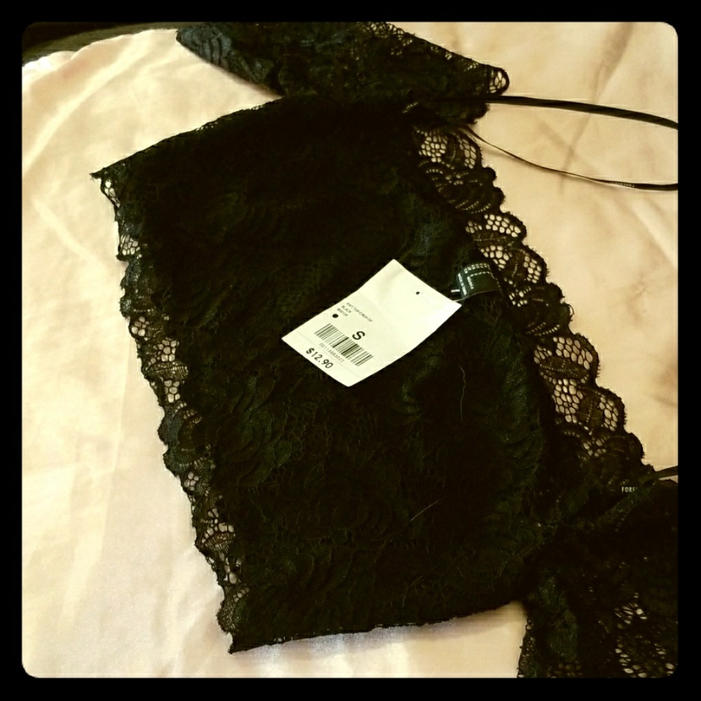 Black all lace crop top